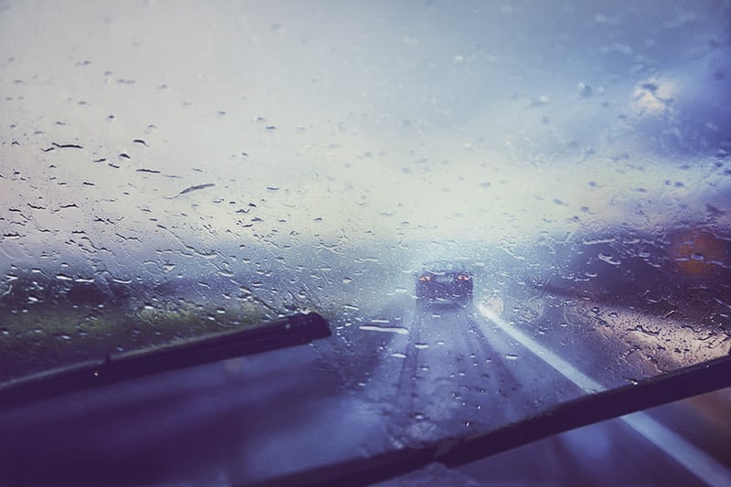 How To Stay Safe While Driving In A Thunderstorm | Roadway Auto